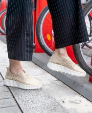 Walk & Fly Frida metallic shoe AH-9936