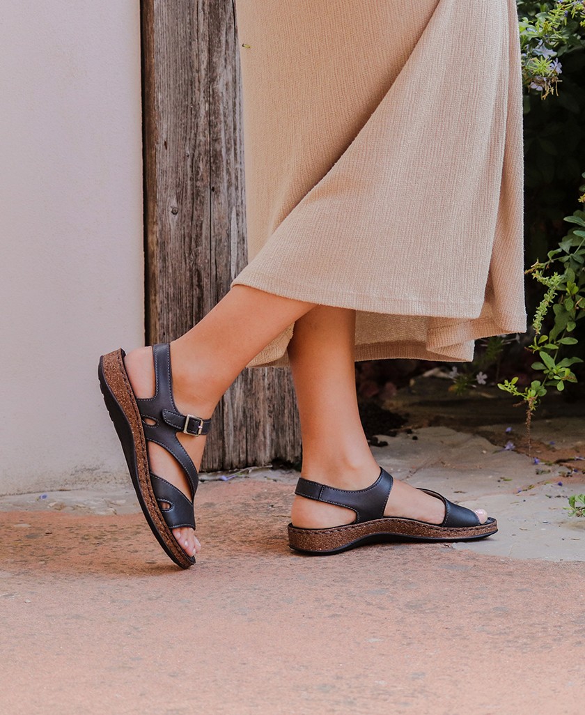 Bio black sandals Walk And Fly Montana 3861 35