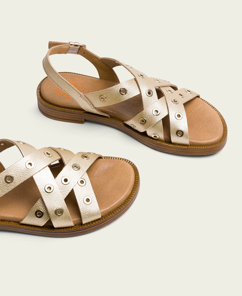 Porronet Mónica 3125 Studded Flat Shoes