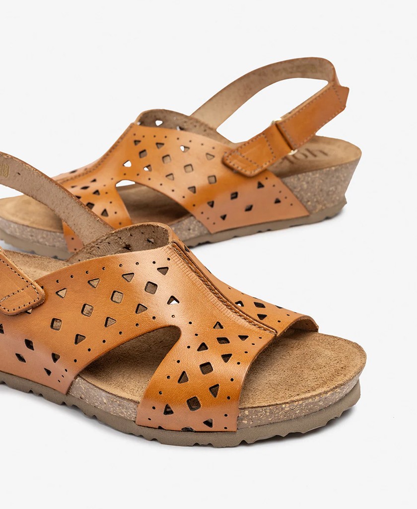 Yokono Monaco 252 casual wedge sandals