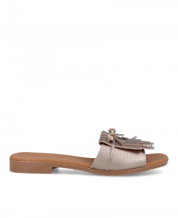h2Sandalias con flecos Andares Abi 16 h2 pSumergete en la tendencia con las Sandalias con flecos Andares Abi 16 el calzado que 