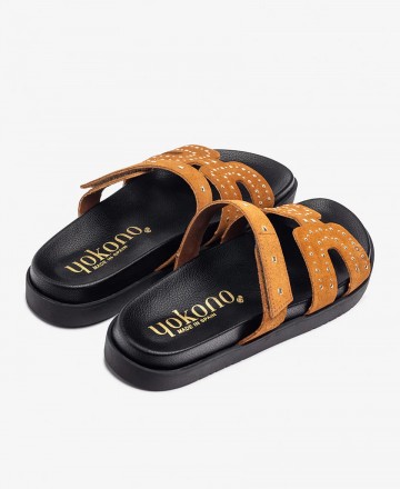 Sandalias de piel planas Yokono Morena 128-02