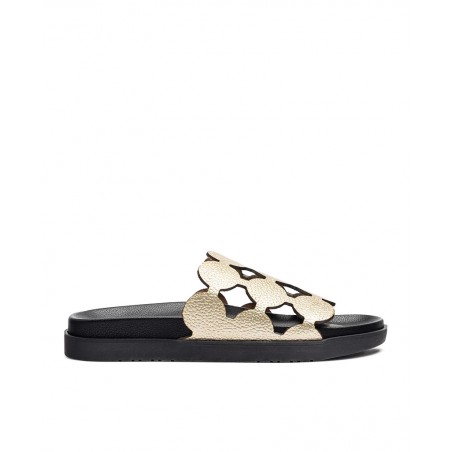 Sandalias planas troqueladas Yokono Morena 256-02