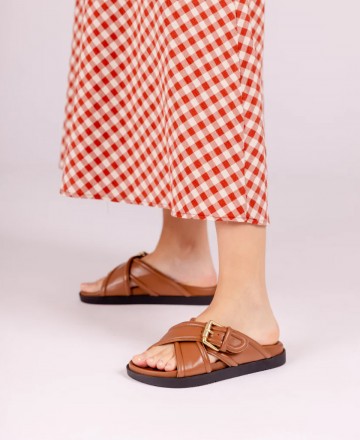 Sandalias de pala cruzada Yokono Morena 310-01