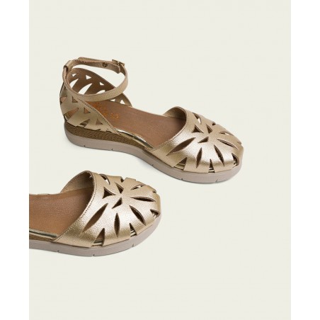 Porronet Carlota 3151 Gold Wedge Sandals