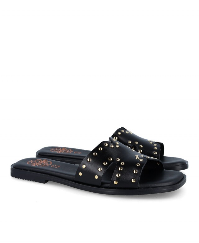 Porronet 3115 Black Studded Slip-on Sandals