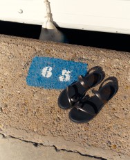 Black Metallic Toe-Post Sandal Porronet Camila 3107 Black Metallic Toe-Post Sandal Porronet Camila 3107