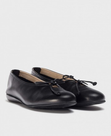 Sandalias planas negras Wonders Celestina A61172