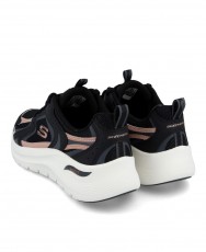 Black trainers Skechers Arch Fit 2.0