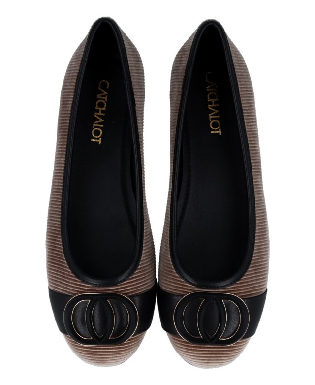 Catchalot Eastland 02757 7 Embellished Ballerina Flat Catchalot Eastland 02757 7 Embellished Ballerina Flat