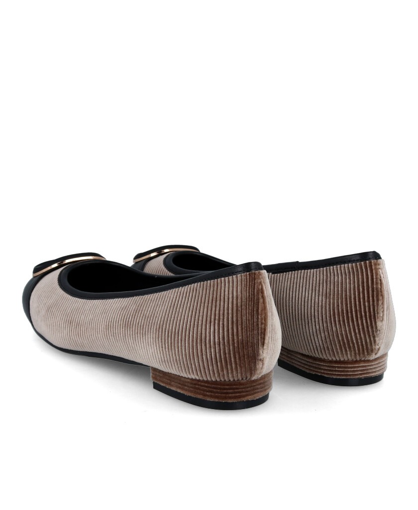 Catchalot Eastland 02757 7 Embellished Ballerina Flat