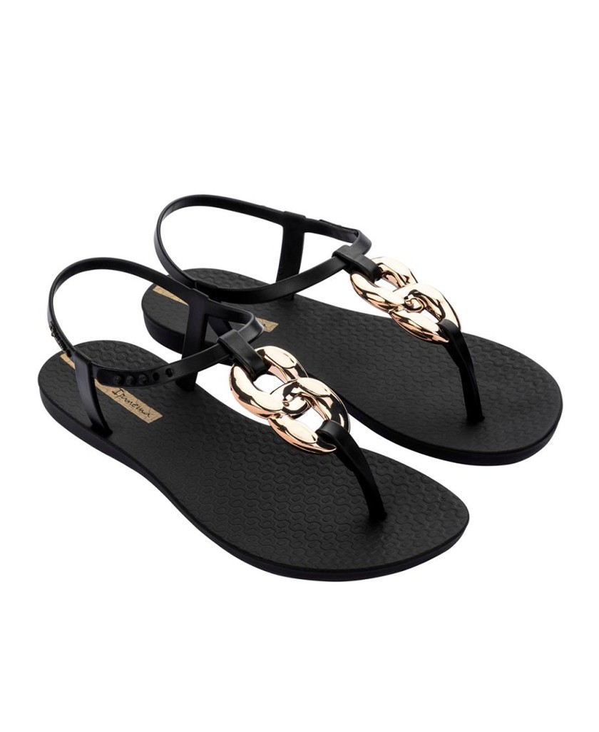 Black flip flops Ipanema Class Connect II 83701