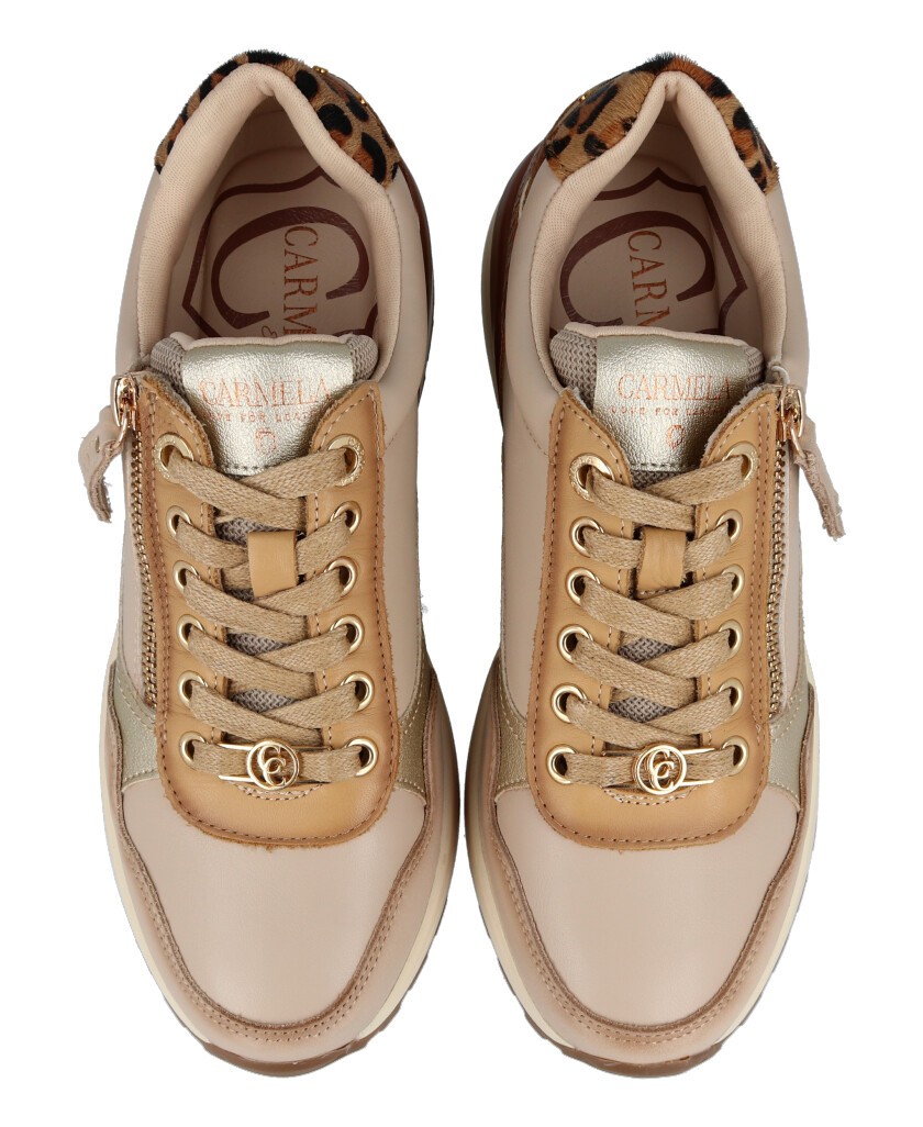 Sneakers beige de mujer Carmela 162442