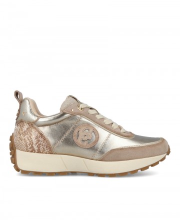 Zapatillas urbanas metalizadas Carmela 162699