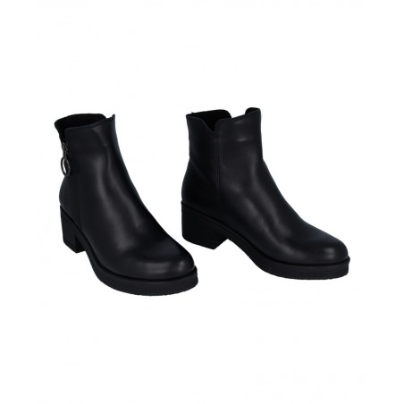Black low-heeled ankle boots Porronet 4732