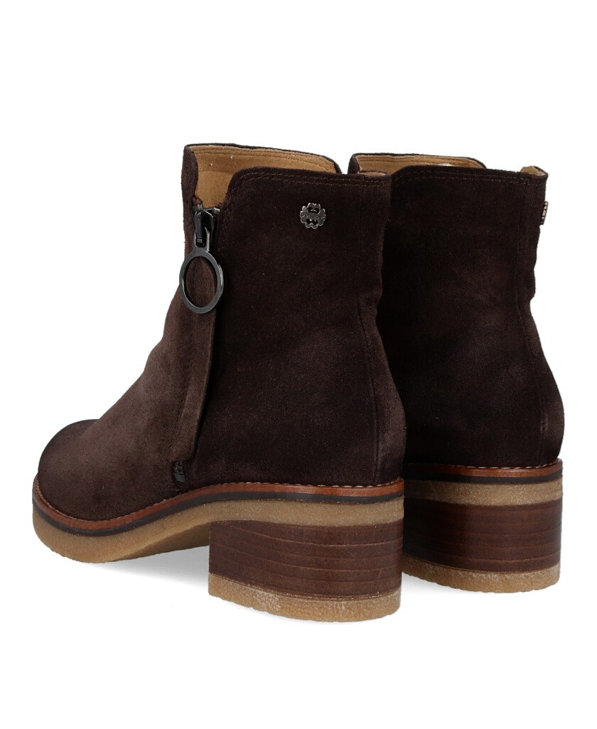 Zapato marrón de tacón ancho Porronet Diana 4733