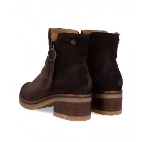 Brown Wide-Heeled Shoe Porronet 4733