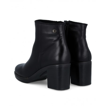 Porronet 4780 wide-heeled ankle boots