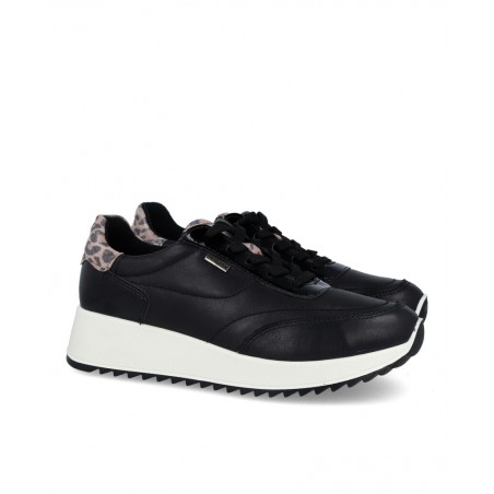 h2Zapatillas urbanas con cuna Imac 858238 1400011 h2 pEleva tu estilo y tu comodidad con las sneakers Imac 858238 1400011 el ca