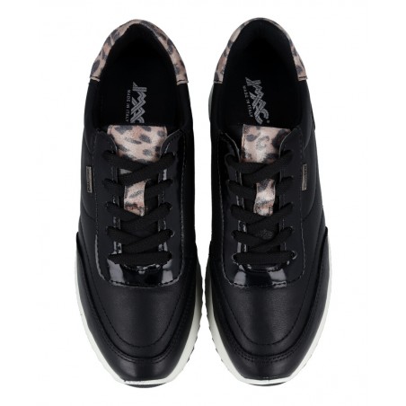 h2Zapatillas urbanas con cuna Imac 858238 1400011 h2 pEleva tu estilo y tu comodidad con las sneakers Imac 858238 1400011 el ca
