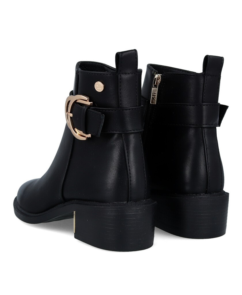 Botines negros con abalorio y tacón Xti 143103