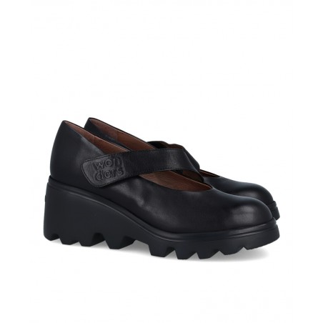 Wonders G-7023 Black Mary Janes with Wedge