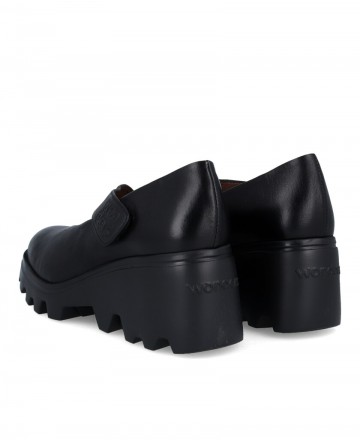 Merceditas negras con cuña Wonders G-7023