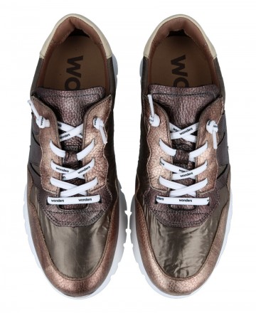 Sneakers metalizadas con cordones Wonders A-2491
