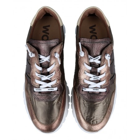 Sneakers metalizadas con cordones Wonders A-2491