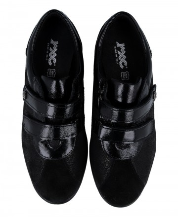 Black shoes with 4 cm wedge Imac 85627001170011