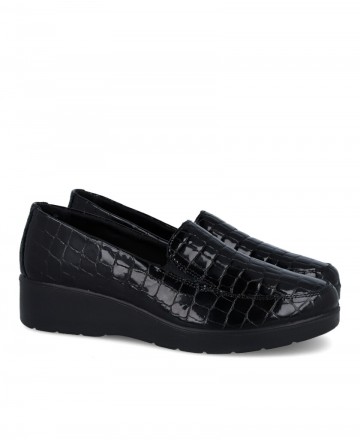 Black moccasins with texture Imac 856031.4160.011
