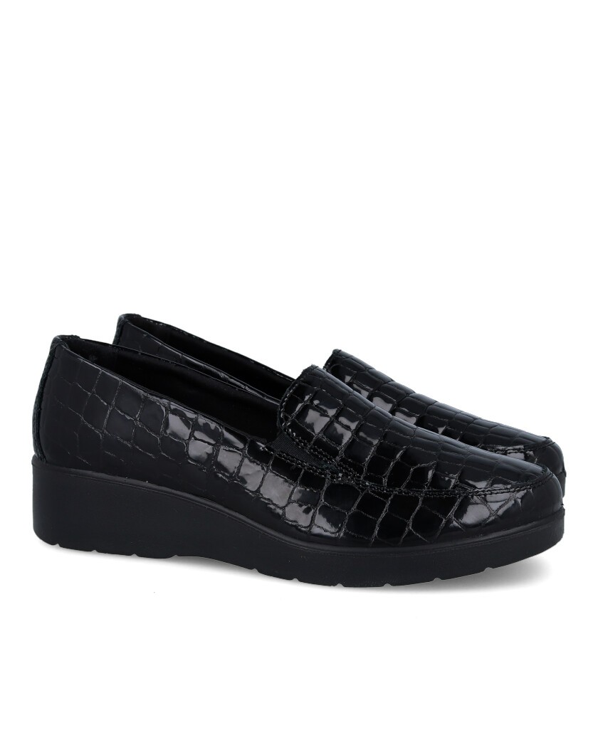 Black moccasins with texture Imac 856031.4160.011