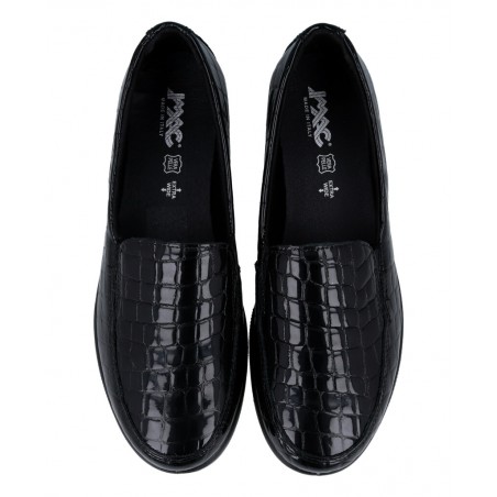 Black moccasins with texture Imac 856031.4160.011