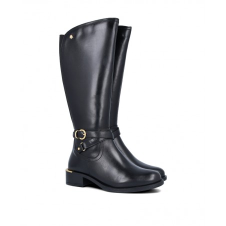 h2Botas negras altas con abalorio Carmela 162020 h2 pConquista cada paso con elegancia y estilo con las botas Carmela modelo 16