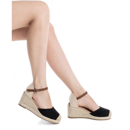 Wedge espadrilles with buckle Xti 140746
