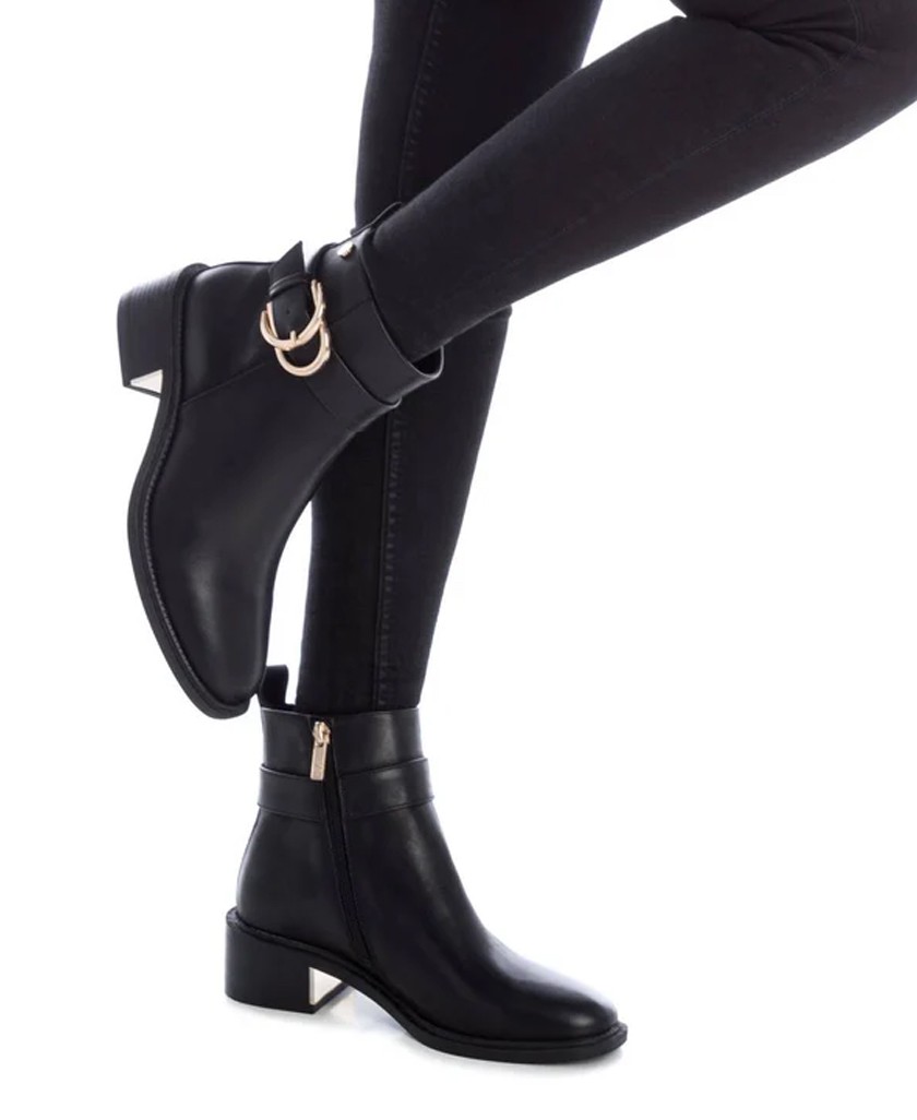 Xti 143103 Black Ankle Boots with Bead and Heel