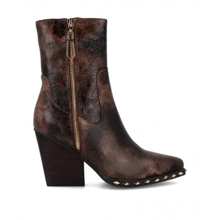 Botines con tachuelas Noa Harmon Caffeine 10140