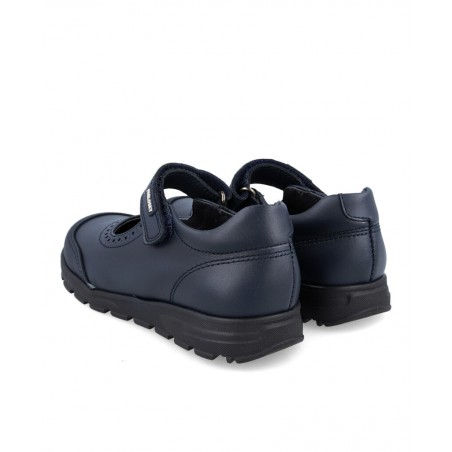 h2Zapatos colegiales azul marino Pablosky 334120 h2 pEstos zapatos colegiales de Pablosky disenados para ninos y adolescentes c