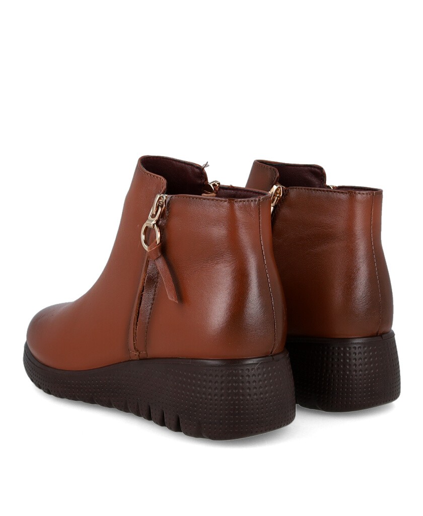 Happy Monk Granada 007 Brown Leather Ankle Boots