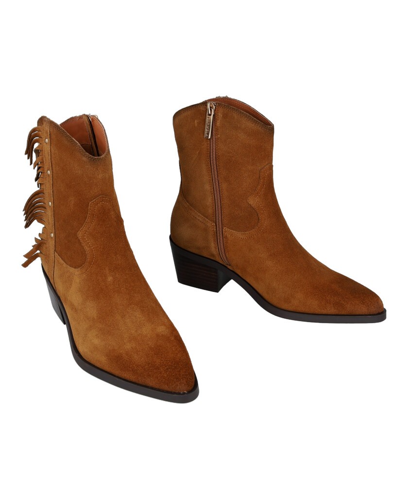 Camel-colored cowboy ankle boots Carmela 162663
