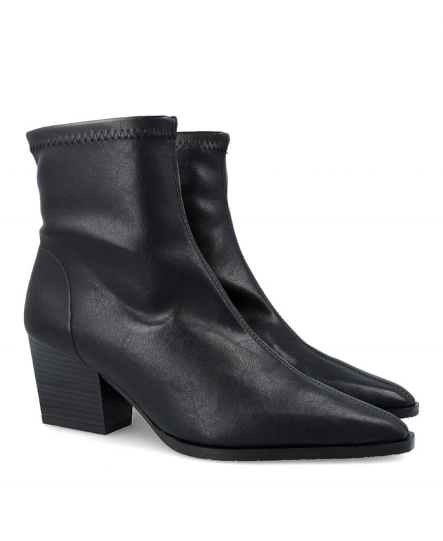 h2Botines elasticos de color negro Miss Elastic 78151 h2 pAnade un toque de estilo y confort a tus looks diarios con los elegan h2Botines elasticos de color negro Miss Elastic 78151 h2 pAnade un toque de estilo y confort a tus looks diarios con los elegan