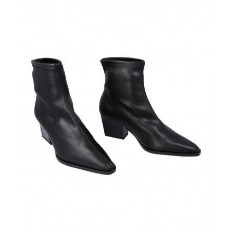h2Botines elasticos de color negro Miss Elastic 78151 h2 pAnade un toque de estilo y confort a tus looks diarios con los elegan