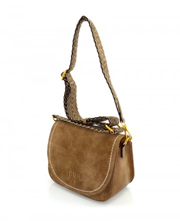 h2Bolso bandolera de color taupe DMR Touch Cris h2 pDescubre la combinacion perfecta de elegancia y funcionalidad con la bandol
