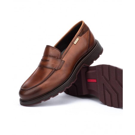 Pikolinos Linares M8U-3179C1 Brown leather loafer