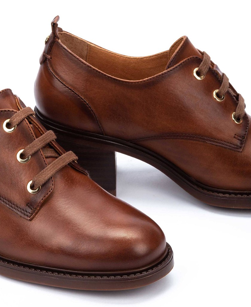 Zapato tacón cordones Pikolinos Huesca W8X-5757