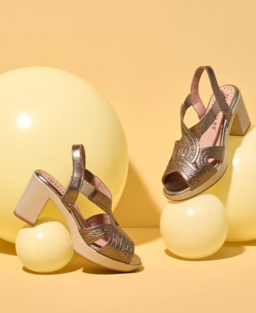 Sandalias cómodas de tacón Pitillos 2812
