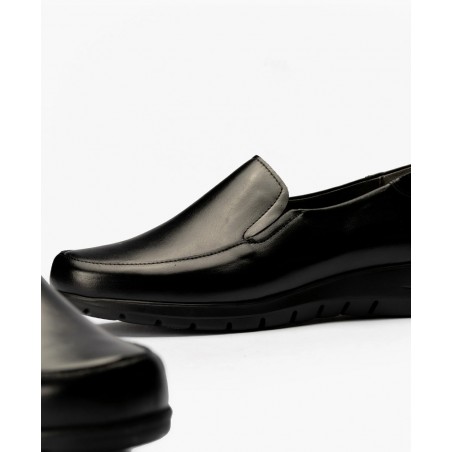 Mocasines de piel con cuña baja Pitillos 107