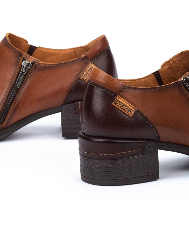 Zapatos de mujer abotinados Pikolinos Malaga W6W-5673C1 Zapatos de mujer abotinados Pikolinos Malaga W6W-5673C1