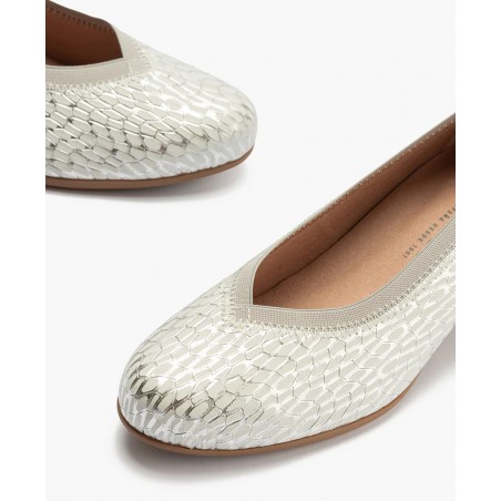Pitillos V-neck pumps 10460