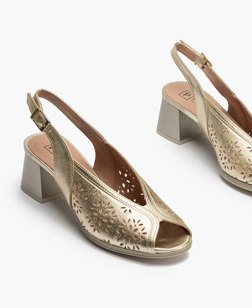 Pitillos 10532 low heel peep toe pump